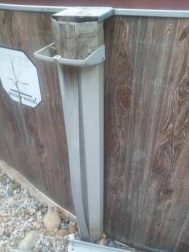 Upright and side wall